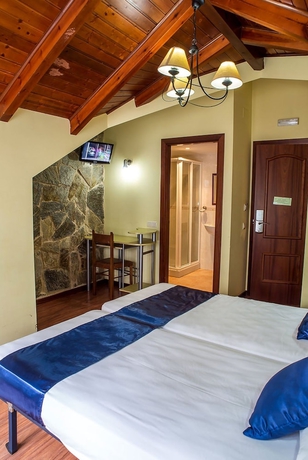 Imagen de la habitación del Hostal Hotil. Foto 12