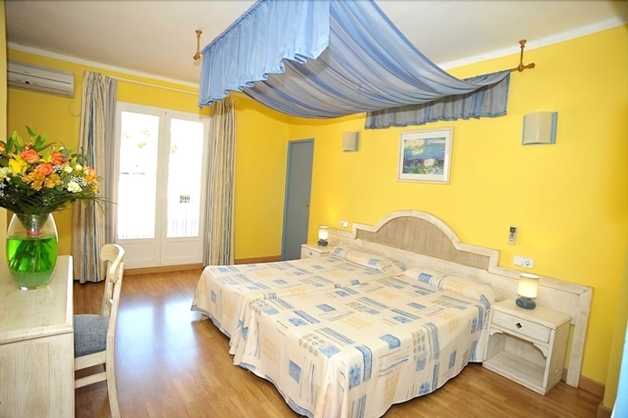 Imagen de la habitación del Hostal Hpc Portocolom. Foto 9