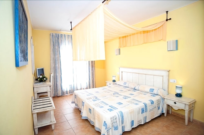 Imagen de la habitación del Hostal Hpc Portocolom. Foto 11