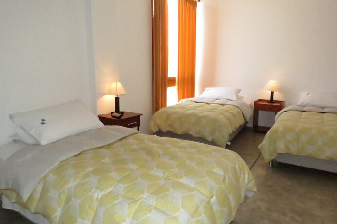 Imagen de la habitación del Hostal Huanchaco. Foto 4