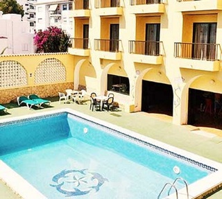 Imagen general del Hostal IBIZA HURDES. Foto 6