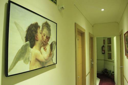 Imagen de la habitación del Hostal INTER Puerta del Sol - Auto Check-in. Foto 5