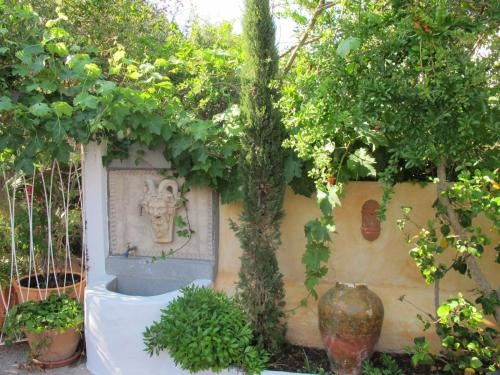 Imagen general del Hostal Ibara. Foto 10