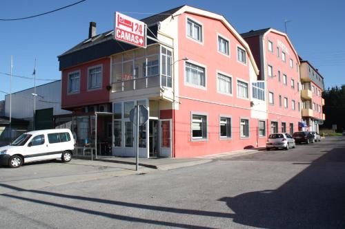 Imagen general del Hostal Illan. Foto 7