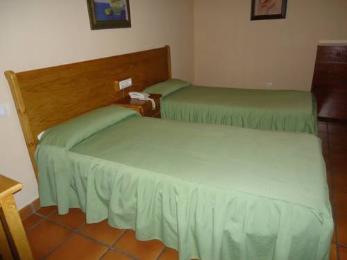 Imagen de la habitación del Hostal Infantes. Foto 5