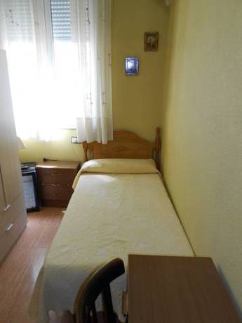 Imagen de la habitación del Hostal Internacional, Barrio de las Letras. Foto 5