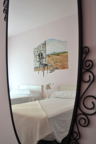 Imagen de la habitación del Hostal Isabel Ii. Foto 6