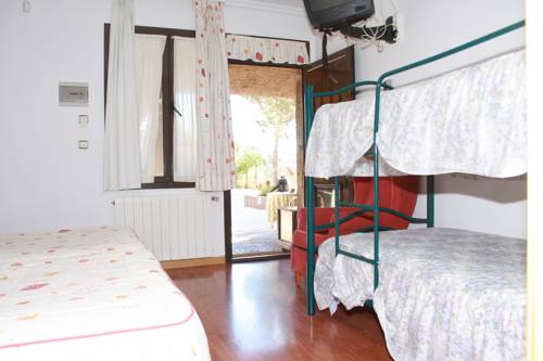 Imagen de la habitación del Hostal Isis, Arcas. Foto 7