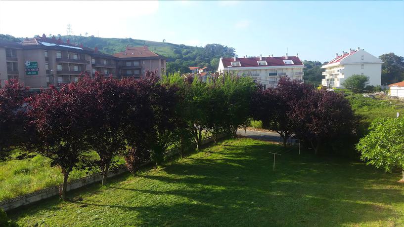 Imagen de los exteriores del Hostal Isla Playa. Foto 6