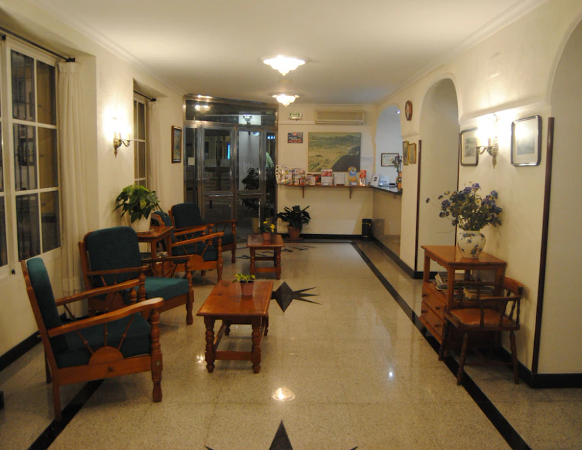 Imagen de los interiores del Hostal Italia, Fuengirola. Foto 14