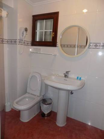 Imagen de la habitación del Hostal Itsasmin Ostatua. Foto 6
