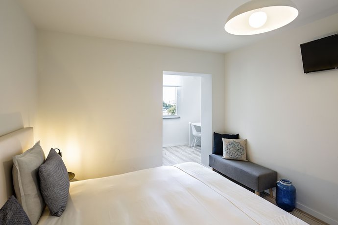 Imagen de la habitación del Hostal JR Studios and Suites. Foto 3