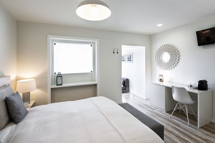 Imagen de la habitación del Hostal JR Studios and Suites. Foto 15