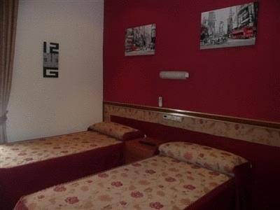 Imagen de la habitación del Hostal Jaen. Foto 8