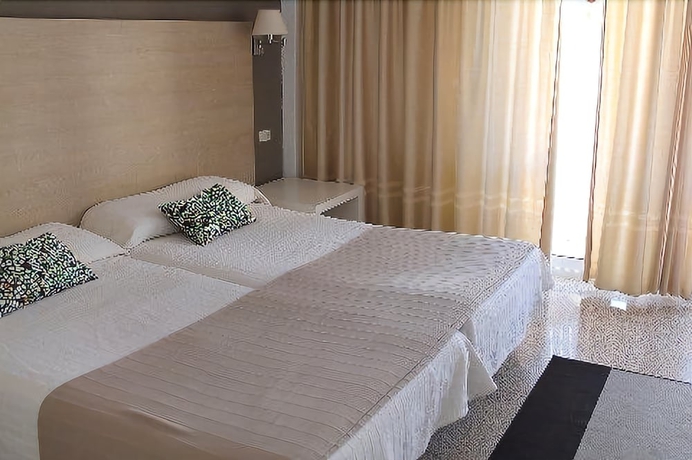 Imagen de la habitación del Hostal Jakiton. Foto 13