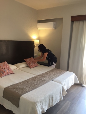 Imagen de la habitación del Hostal Jakiton. Foto 17