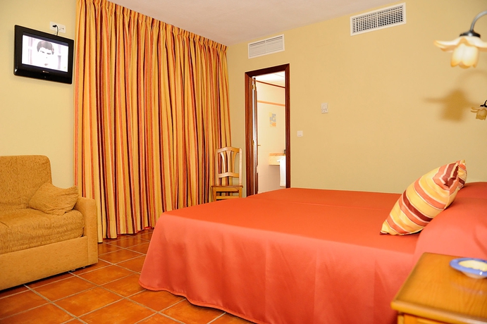 Imagen de la habitación del Hostal Jayma. Foto 12