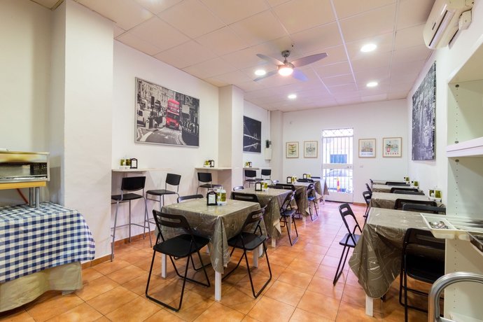 Imagen del bar/restaurante del Hostal Jentoft. Foto 2