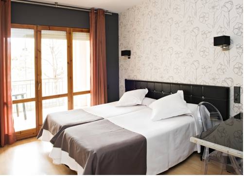 Imagen general del Hostal Joaquín Costa Un Punto Chic. Foto 9