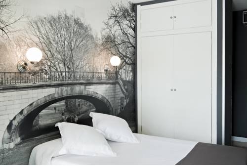 Imagen general del Hostal Joaquín Costa Un Punto Chic. Foto 5