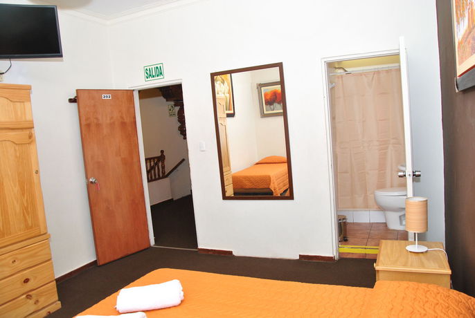 Imagen de la habitación del Hostal Jose Luis. Foto 4