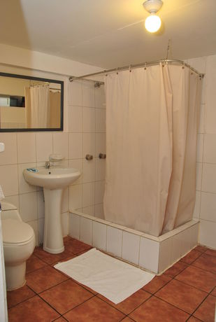 Imagen de la habitación del Hostal Jose Luis. Foto 16