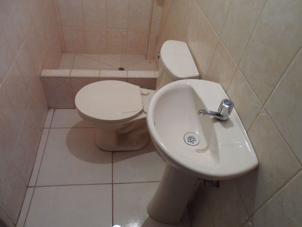 Imagen de los exteriores del Hostal Jovita. Foto 14