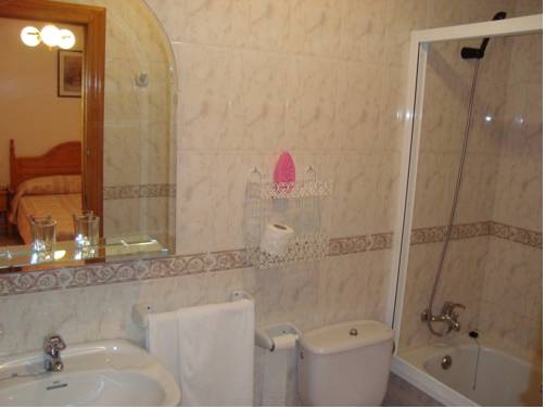 Imagen general del Hostal Juan Carlos. Foto 6