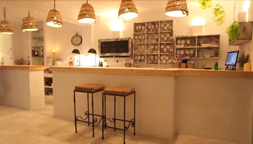 Imagen de los interiores del Hostal Juanita, Ibiza ciudad. Foto 19