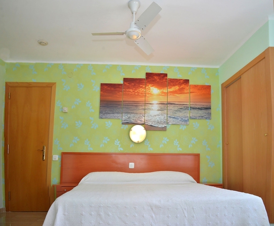 Imagen de la habitación del Hostal Julieta. Foto 12