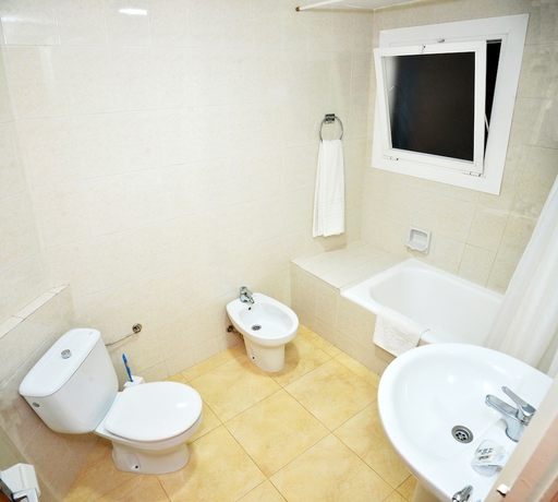 Imagen de la habitación del Hostal Julieta. Foto 14