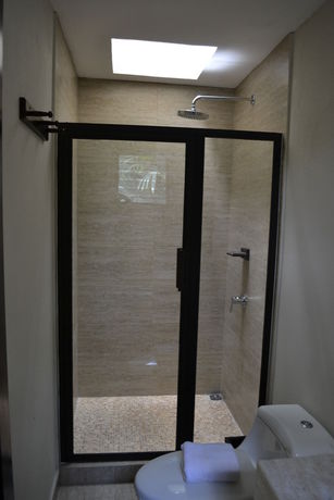 Imagen de la habitación del Hostal Jungle Lodge, Tikal. Foto 2