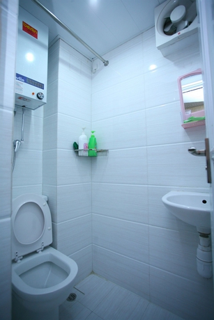 Imagen de la habitación del Hostal Kam Fu Guest House. Foto 10