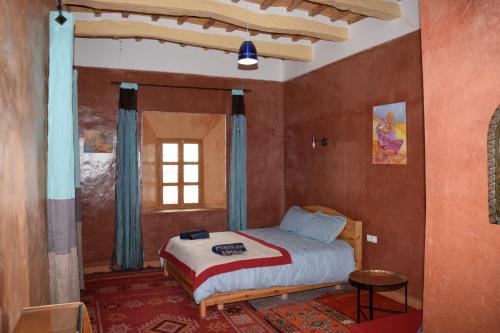 Imagen de la habitación del Hostal Kasbah Alta&iuml;r. Foto 14