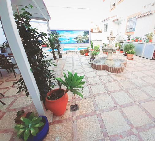 Imagen de los interiores del Hostal Kokkola, Fuengirola. Foto 9