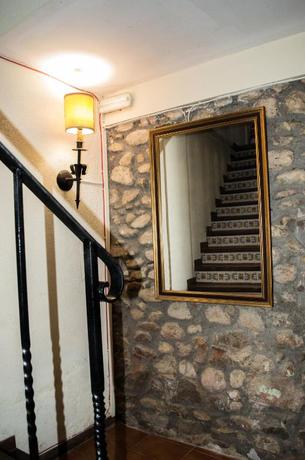 Imagen de los interiores del Hostal L'Argolla Hostal. Foto 9