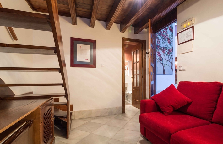 Imagen de los interiores del Hostal La Abadia de Giralda. Foto 11