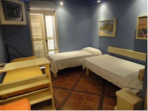 Imagen de la habitación del Hostal La Aduana. Foto 4