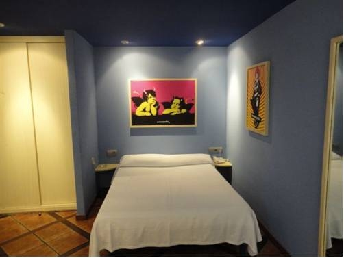 Imagen de la habitación del Hostal La Aduana. Foto 8