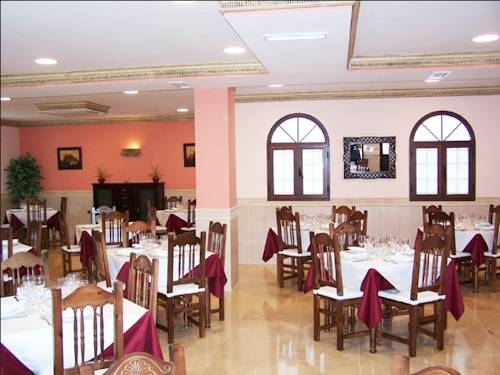 Imagen general del Hostal La Alegria, Sanlúcar la Mayor. Foto 8