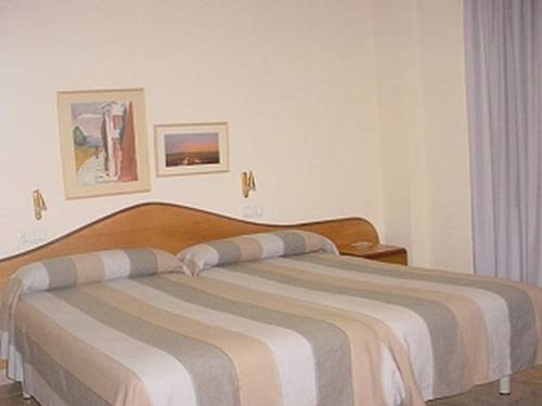 Imagen general del Hostal La Barretina. Foto 8