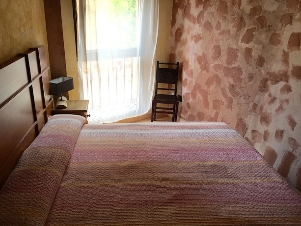Imagen de la habitación del Hostal La Bastide Du Chemin. Foto 8