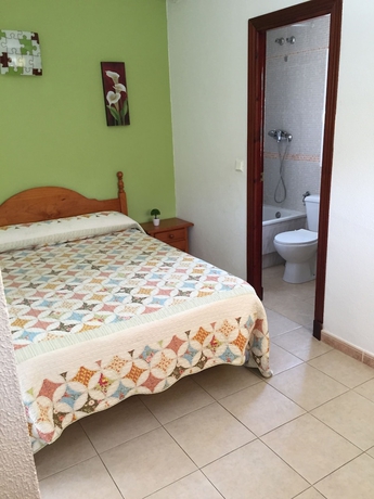 Imagen de la habitación del Hostal La Campa. Foto 9