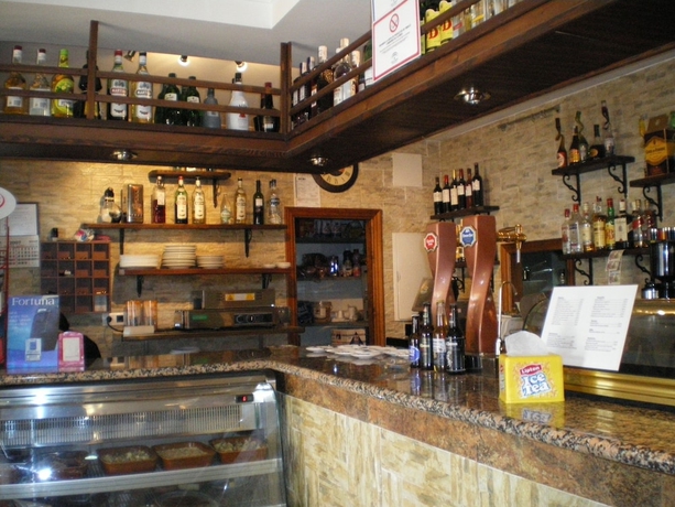 Imagen del bar/restaurante del Hostal La Campa. Foto 7