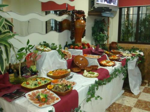 Imagen del bar/restaurante del Hostal La Campa. Foto 2