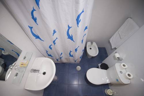 Imagen de la habitación del Hostal La Campana, La L&iacute;nea de la Concepci&oacute;n. Foto 7