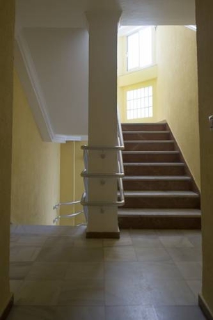 Imagen general del Hostal La Campana, La L&iacute;nea de la Concepcion. Foto 4