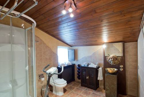 Imagen de la habitación del Hostal La Casa dels Poetes. Foto 6