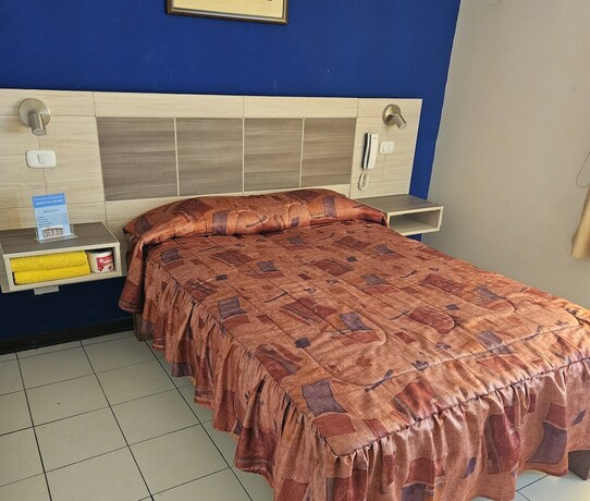 Imagen general del Hostal La Cascada, Lima Metropolitana. Foto 3