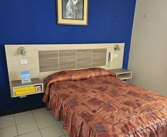 Imagen general del Hostal La Cascada, Lima Metropolitana. Foto 6